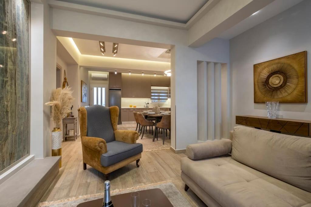 Maison De Luxx A10, Cozy Apartment With Garden In Λάρισα Εξωτερικό φωτογραφία